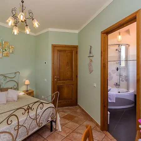 Ai Linchi Venkovský dům